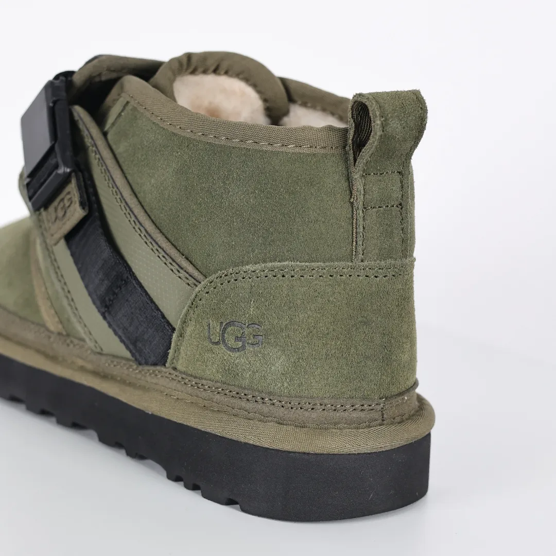 Copywriting price 💰660 Core recommendation Good price Platform foreign trade exclusive UGG Neumel Snapback men's snow boots 1118570 Foreign trade platform Z-exclusive high-end retail quality Produced by ten-year-old brand shoemaking foundry production line Pay attention to every detail Longfeng A-grade genuine sheep fur integrated Made in full compliance with the ZP process Size: 39 40 41 42 43 44